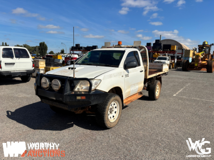 2010-toyota-hilux