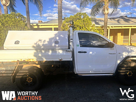2018-single-cab-field-ute